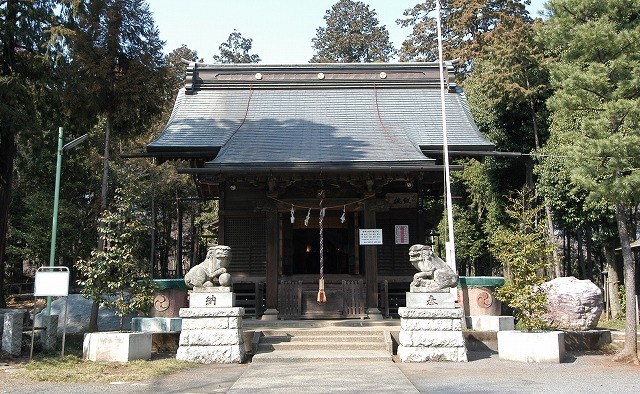 八幡神社本殿.jpg