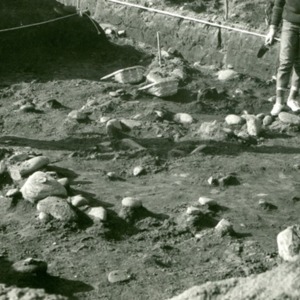7発掘中の家跡.jpg